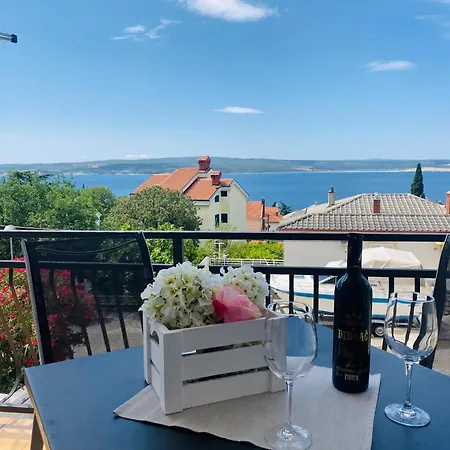 Apartment Moderne Mit Grillplatz Auf Dem Balkon Dramalj